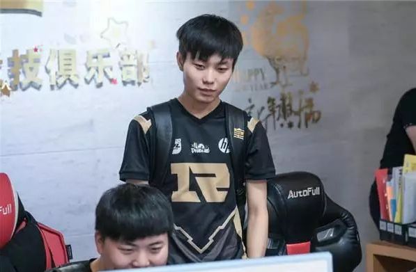 关键时刻 关键时刻